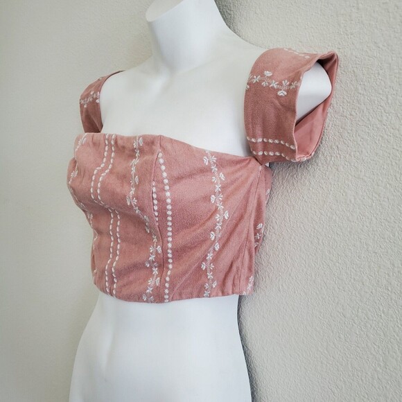 Honey Belle Crop Top Medium Pink Embroidered Floral Boho Romantic Fairy - Picture 4 of 7